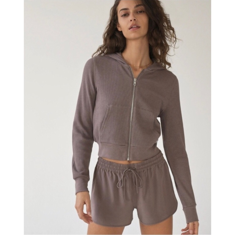 TNA waffle crop hoodie xs turner taupe